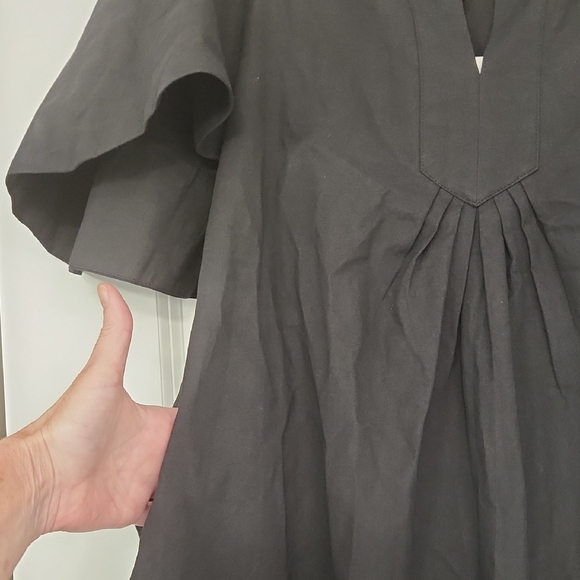 Classic Black Pomander Place flutter sleeve dress in New perfect condition! - Picture 3 of 8